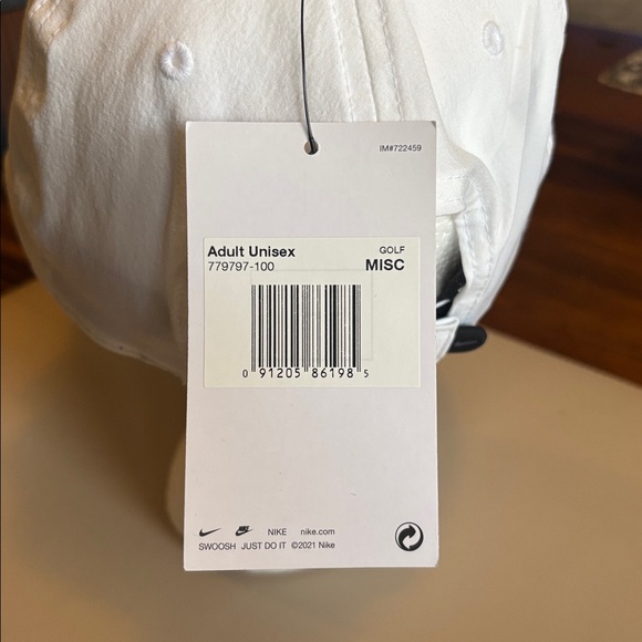 Nike golf Cap with Black and Teal Logo - Picture 5 of 7